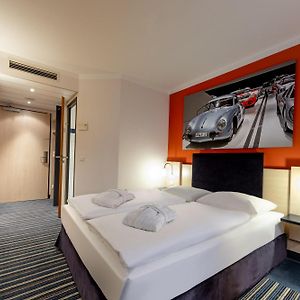 Privilege Room Queen size bed